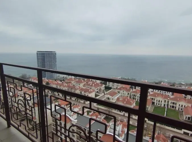 1-bedroom Near The Sea Apartment *